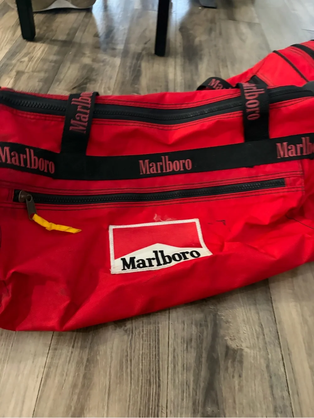 Vtg Marlboro Adventure Team 90’s Travel Weekender Bag Rolling Luggage Duffle